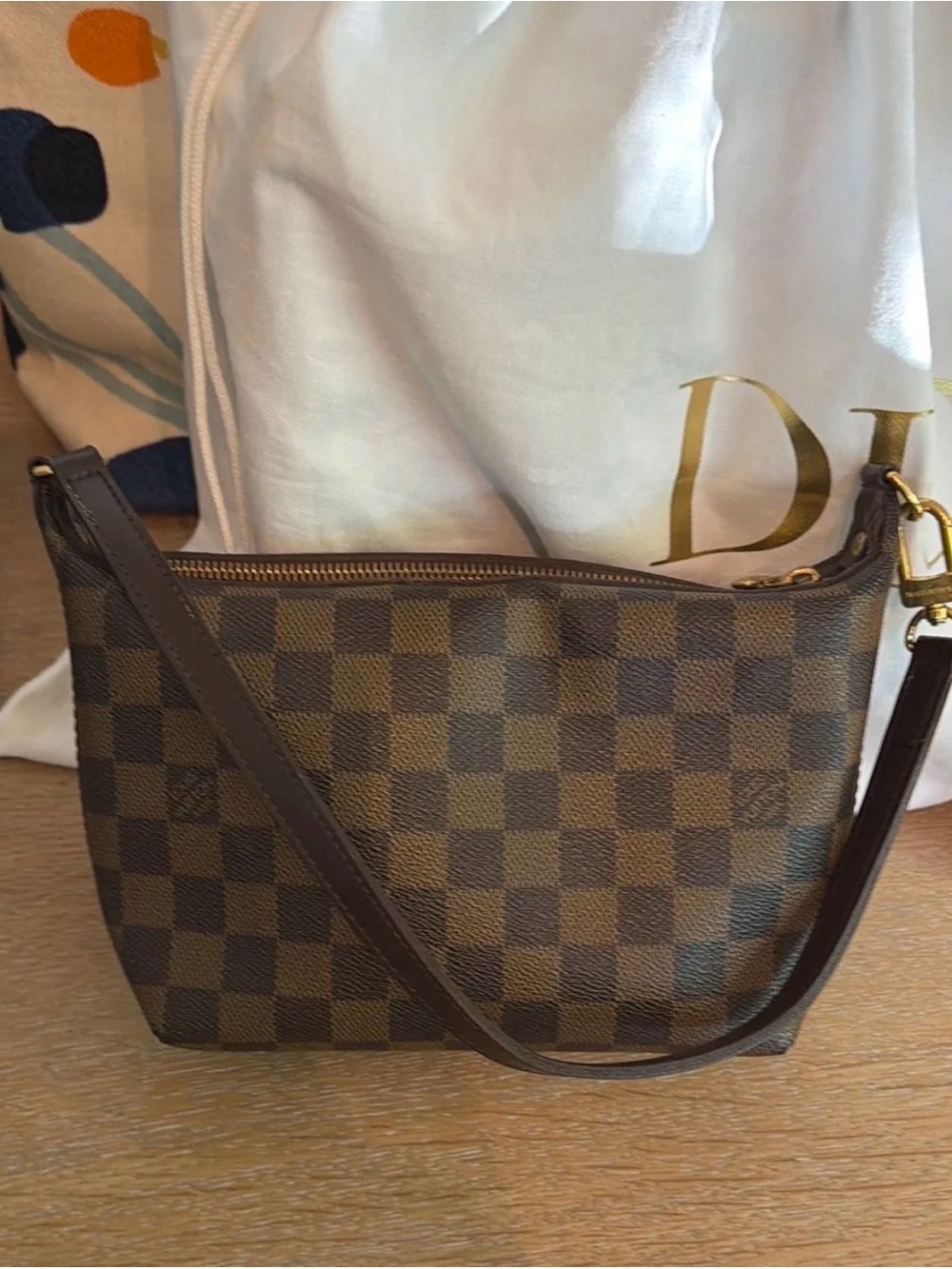 Louis Vuitton Damier Ebene Illovo PM